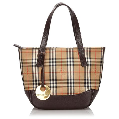 sacs cabas toile burberry|Sacs de luxe femme .